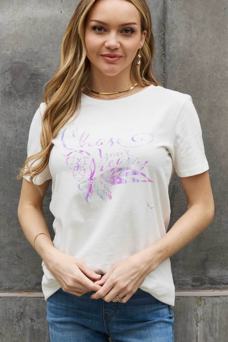 Simply Love T-shirt en coton graphique CHASE YOUR DREAMS en taille réelle