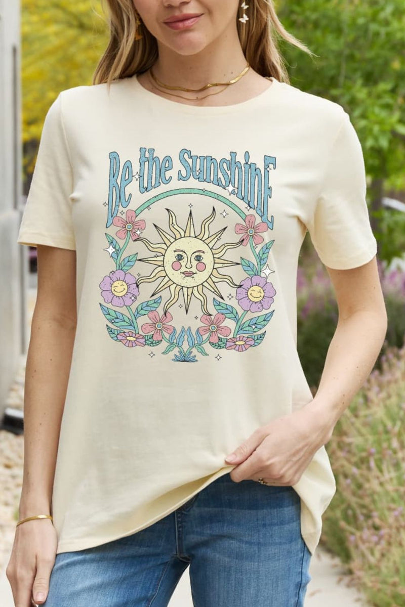 Simply Love Camiseta de algodón con estampado BE THE SUNSHINE de tamaño completo de Simply Love