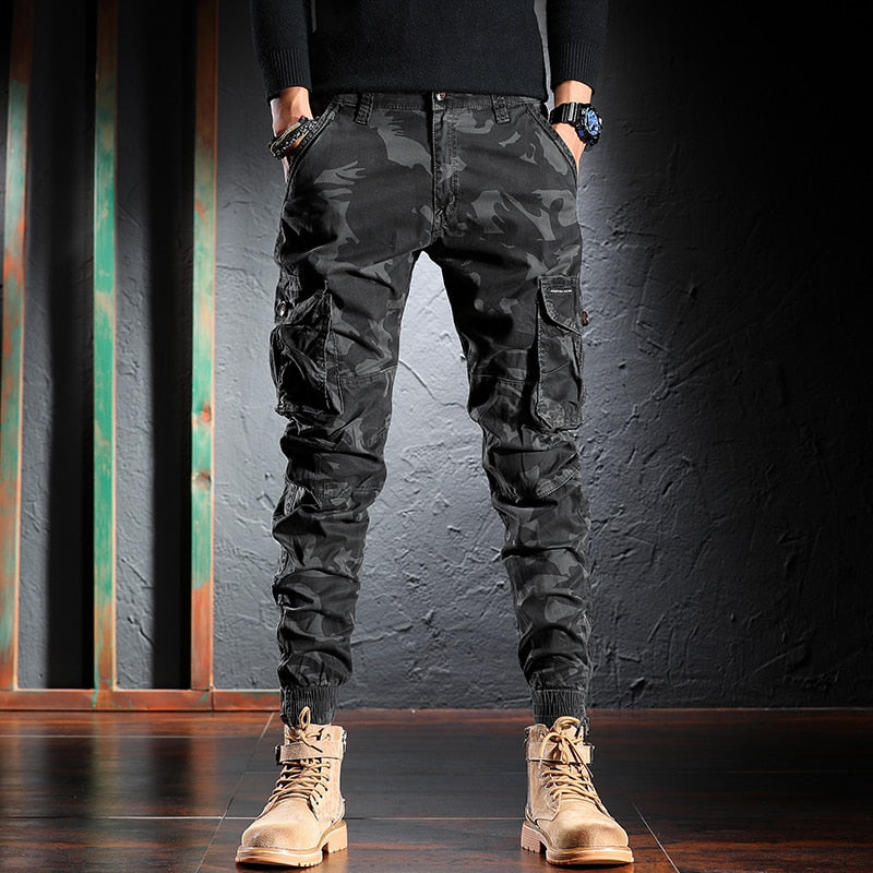 Pantalones cargo de camuflaje de moda para hombres