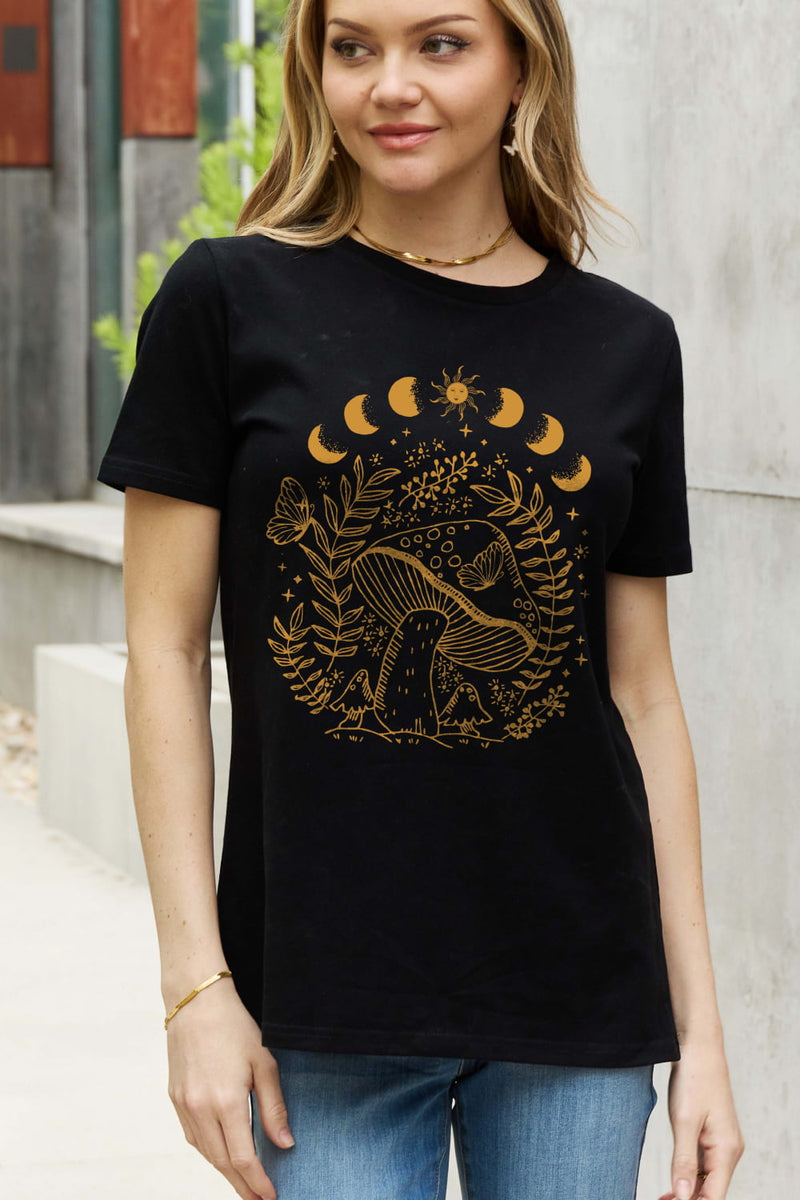 T-shirt en coton à motif champignon pleine grandeur Simply Love