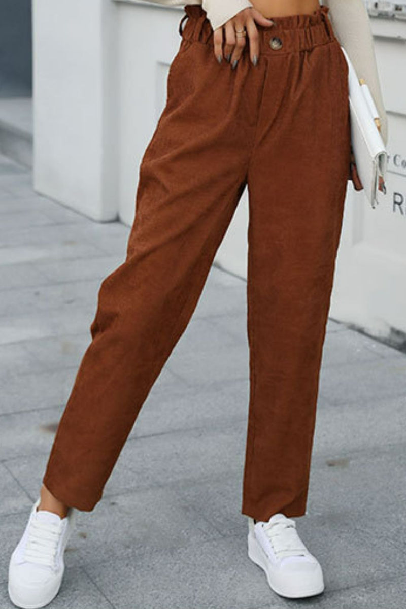 Pantalones de pernera recta con cintura paperbag y bolsillos