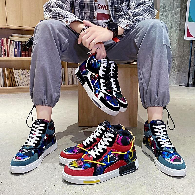 Men's High Top Graffiti Printed Sneakers - AM APPAREL