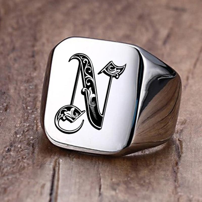 Men's Vnox Retro Initials Signet Ring - AM APPAREL